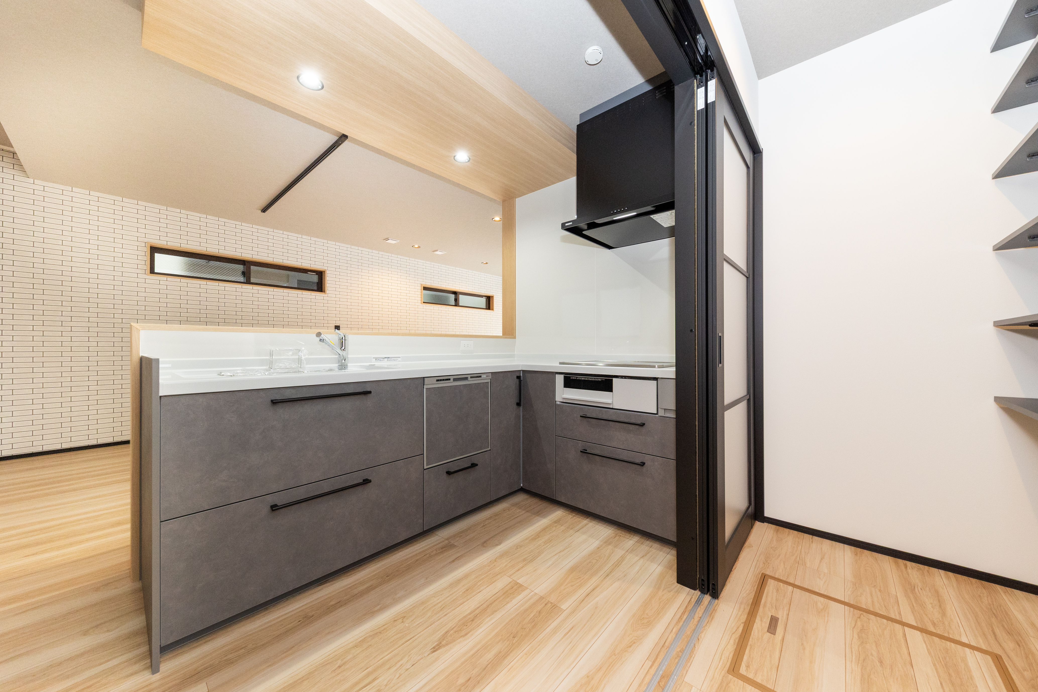 Kitchen 2